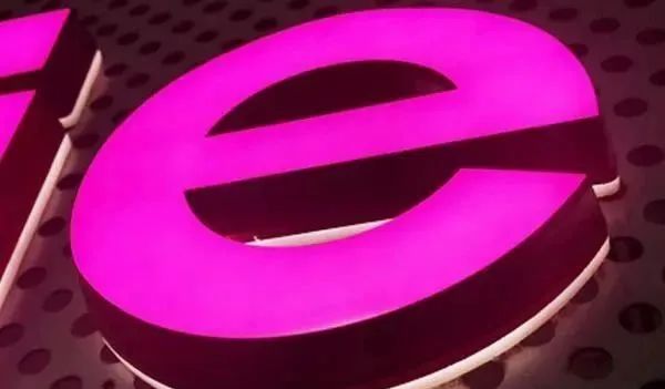 玫瑰金h8亚克力3厘米水晶字价格_亚克力水晶字价格_亚克力字和水晶字